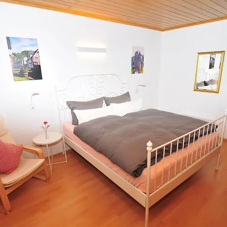 Haus Rheinterrasse בית נופש