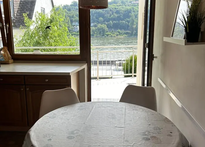 Nyaraló Haus Rheinterrasse