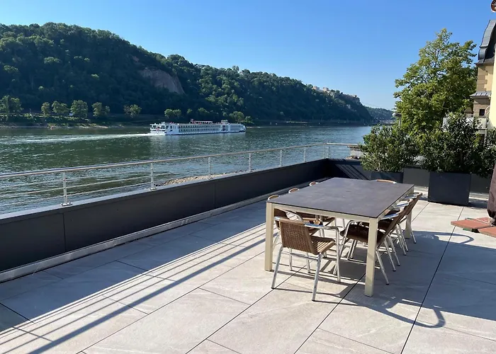 Haus Rheinterrasse Hébergement de vacances *